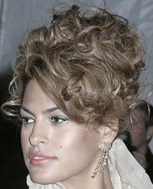 hairstyles for prom long hair 2011. hairstyles for prom long hair