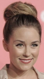 http://www.stylelist.com/2011/06/28/celebrity-hairstyles-ballerina-buns/#photo-11
