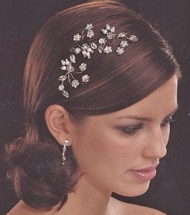 http://www.projectwedding.com/photo/browse?tag=hair+short&thumbs_page=3&photo_to_show=9928