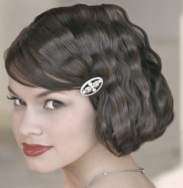http://myweddingplanningtips.com/2009/02/23/ideas-and-tips-for-short-wedding-hairstyles/
