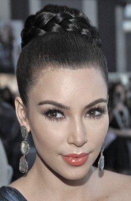 http://www.stylebistro.com/Celebrity+Hair/articles/XSwOAXem-aq/Kim+Kardashian+Braided+Bun+Theyskens+Theory