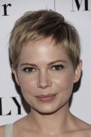 http://www.stylebistro.com/Celebrity+Hair/articles/FX1ADqHis1i/Michelle+Williams+Pixie+Haircut+Dewy+Makeup