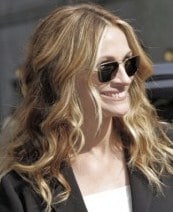 http://www.stylebistro.com/Celebrity+Hair/articles/p_MyHwBoAo0/Reese+Witherspoon+Layered+Haircut+Smashbox