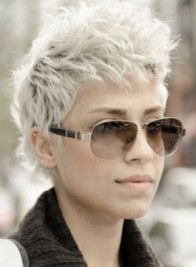 http://www.hair.becomegorgeous.com/short_hairstyles/mostwanted_short_hairstyles_in_2012-6633.html